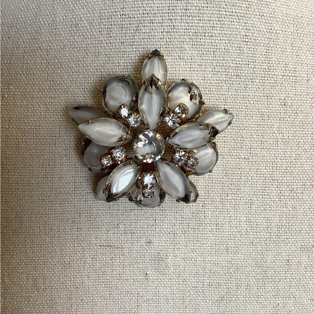 Vintage Fine Mily Opal Givre Rhinestone Brooch